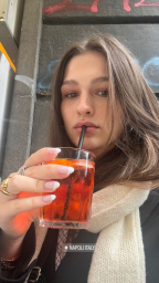 hollyholly95