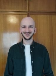 max2402